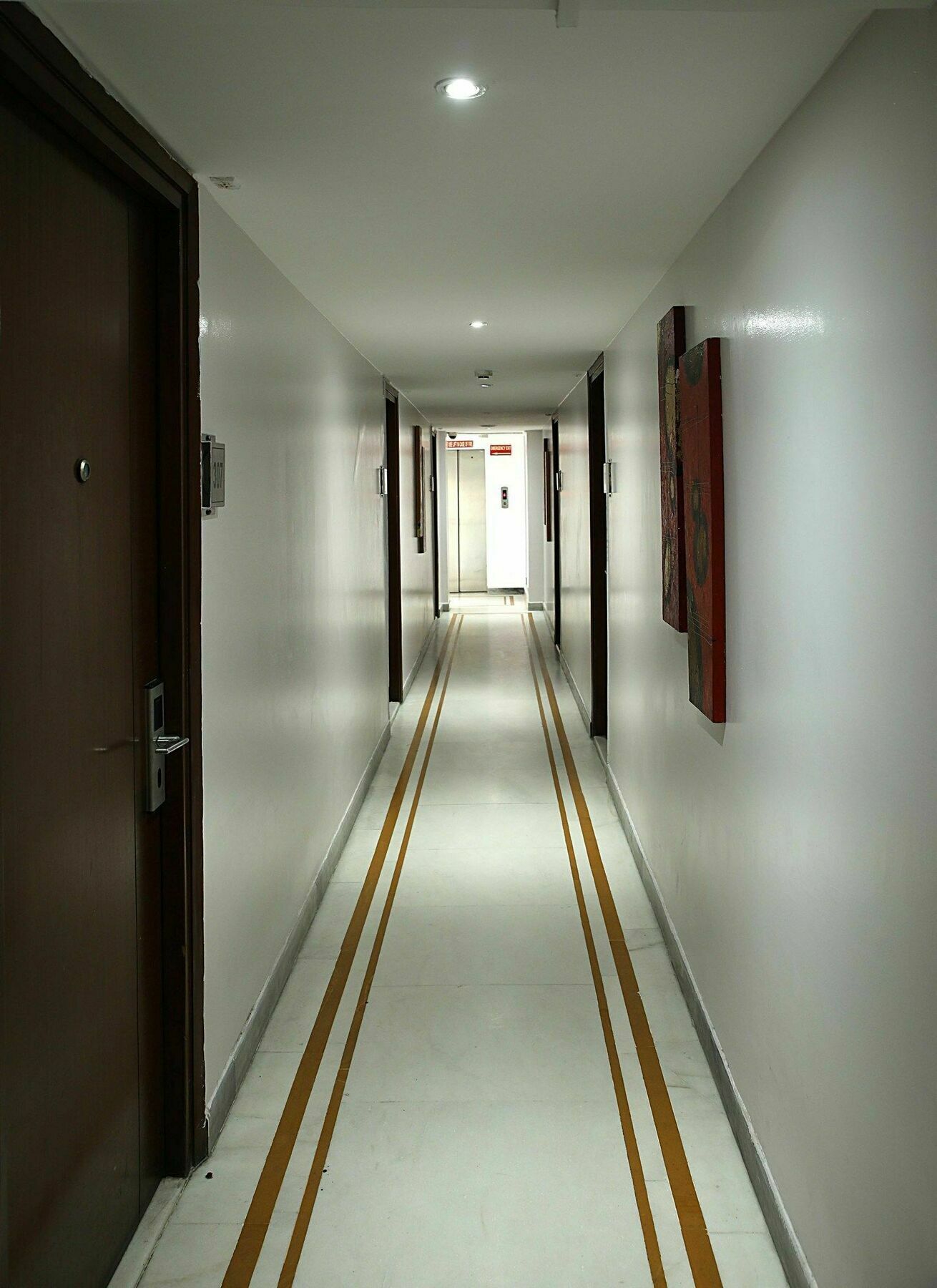 Hotel Ahuja Residency Golf Links