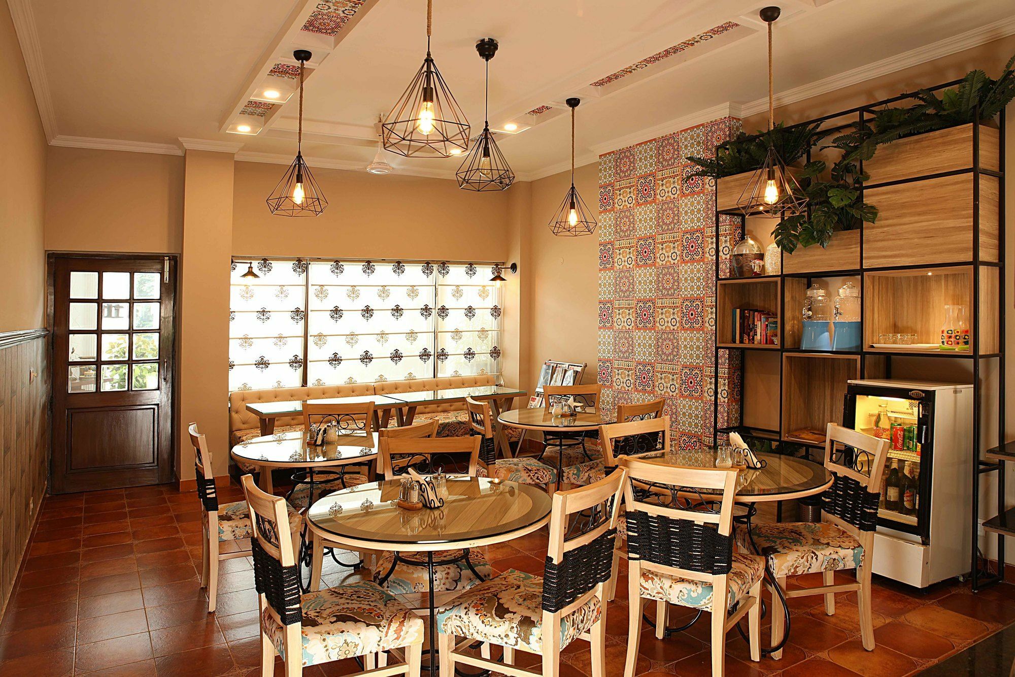 Hotel Ahuja Residency Golf Links