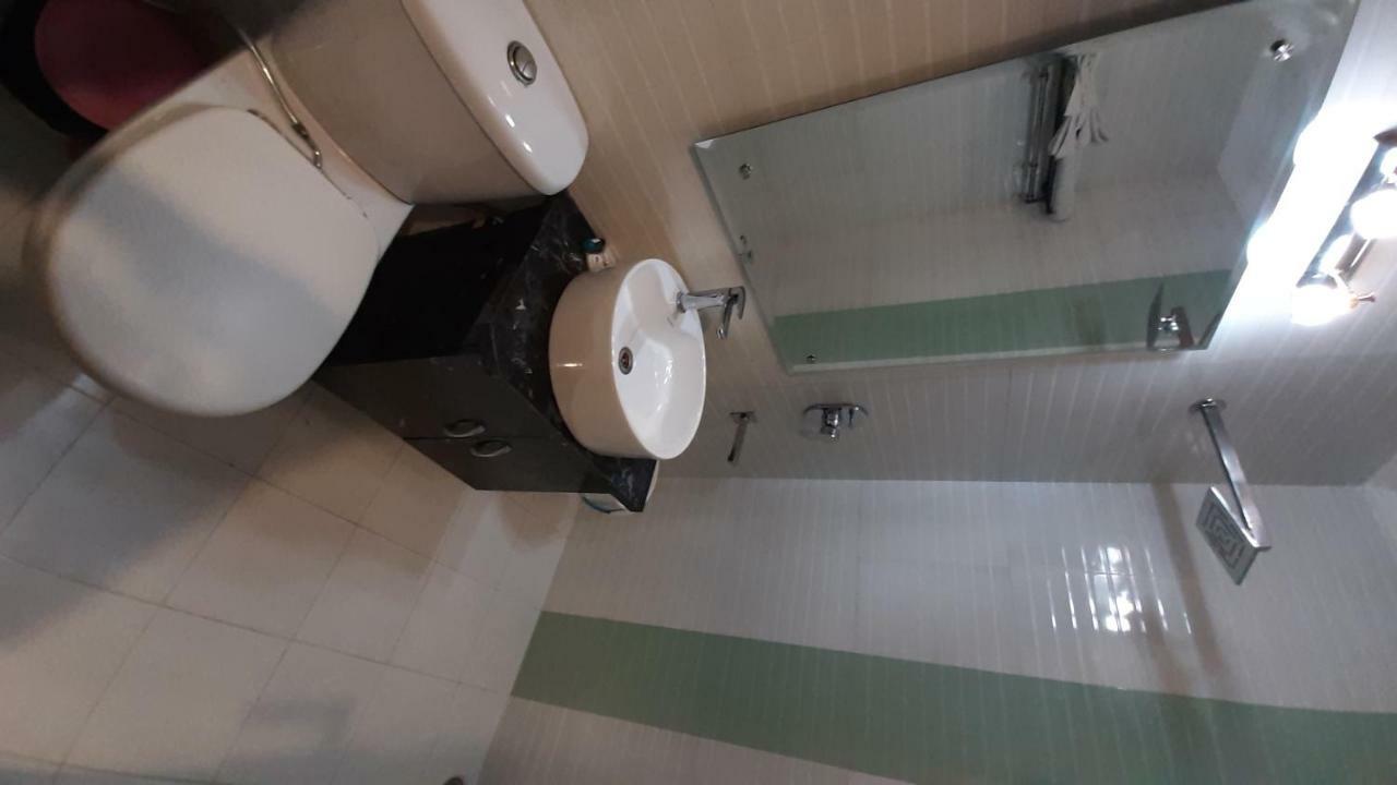 Krishna Hotel