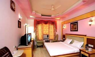 Tjs Royal Hotel 3*