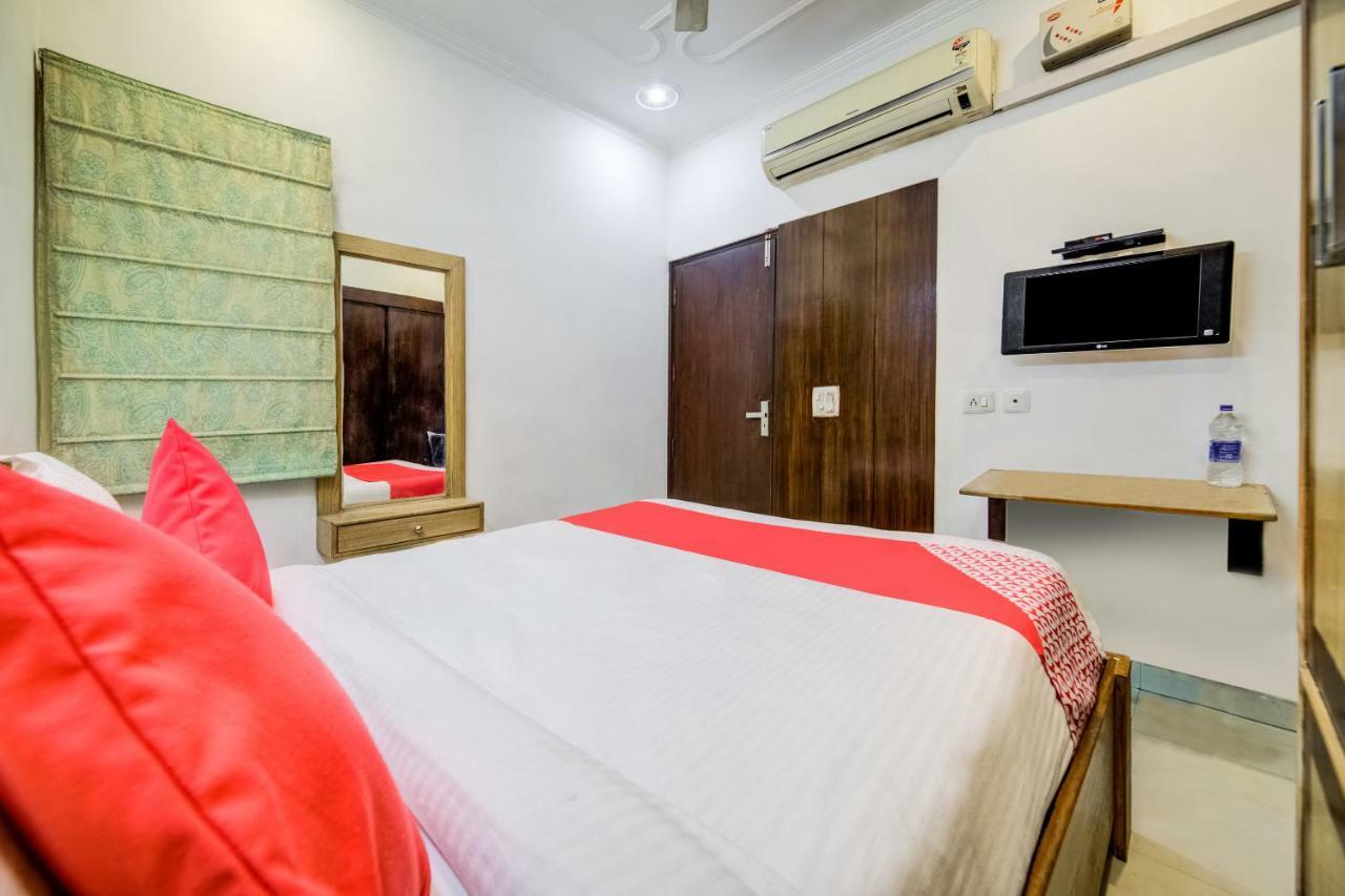 Oyo 23053 Millenium Residency New Delhi