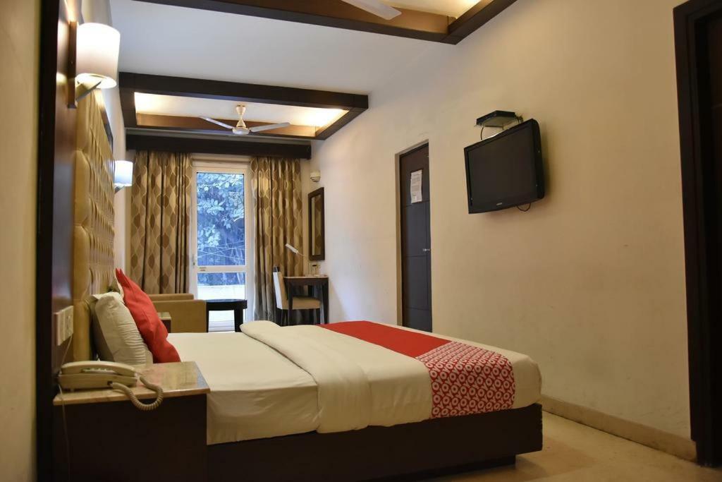 Hotel Metropolis Tourist 3*
