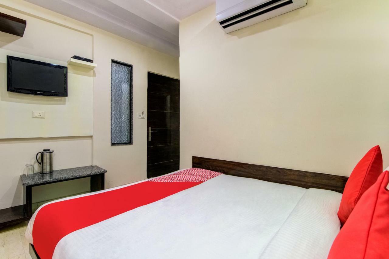 Hotel India Continental 3*