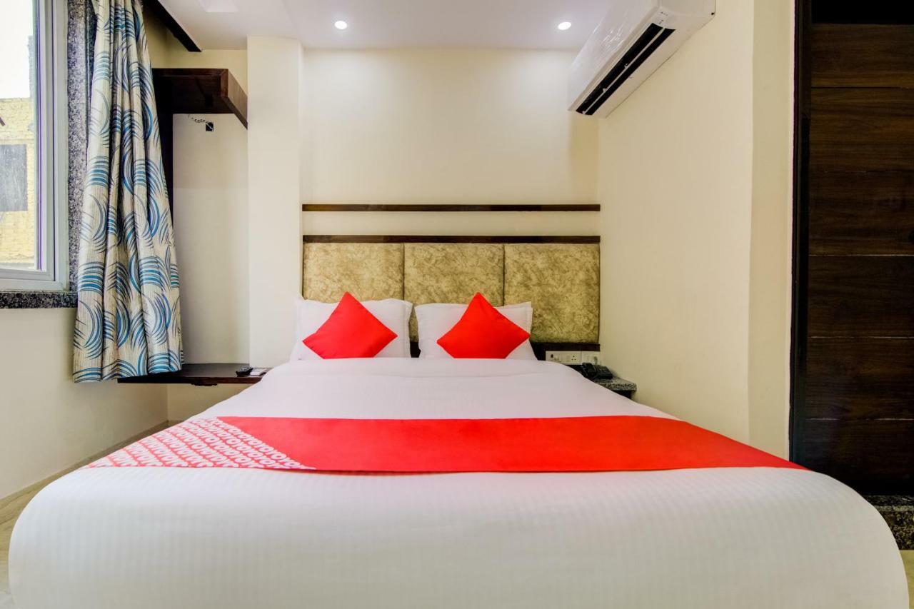 Hotel India Continental Hotel