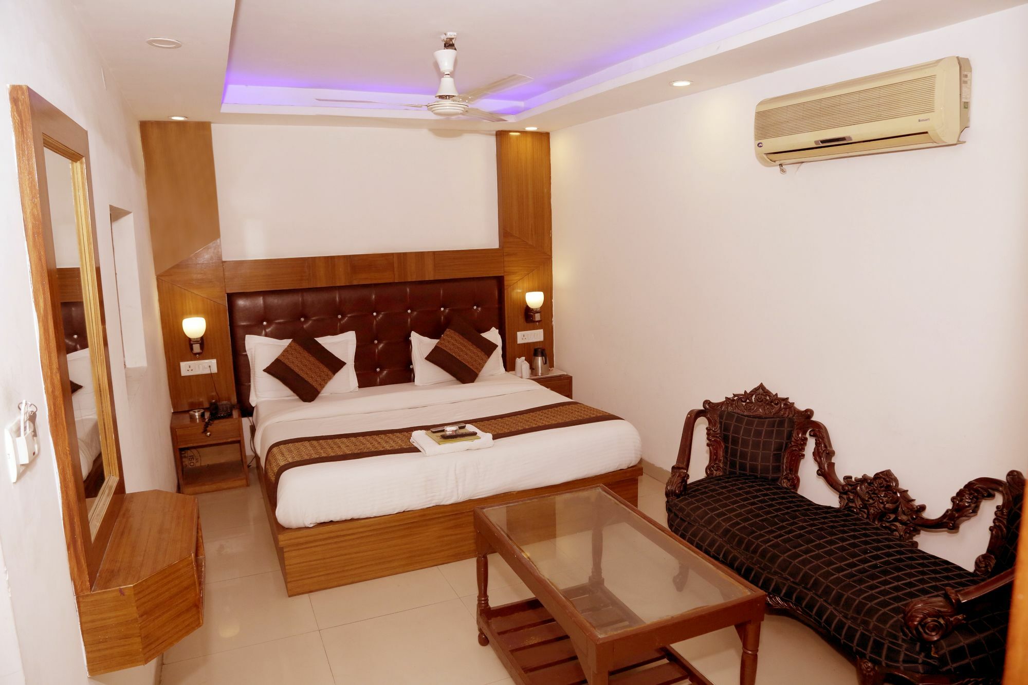 Vishal Guest house New Delhi