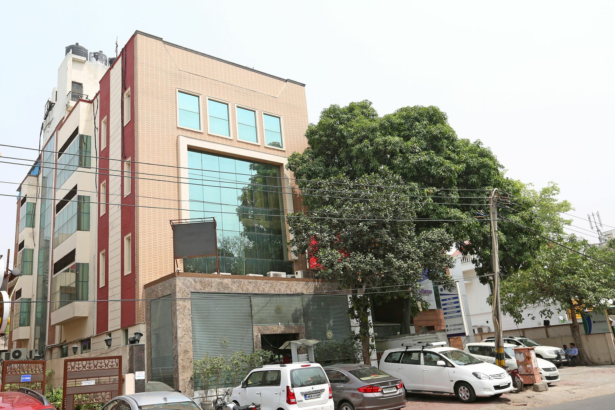 Oyo 5270 Sam Hotel Hotel New Delhi