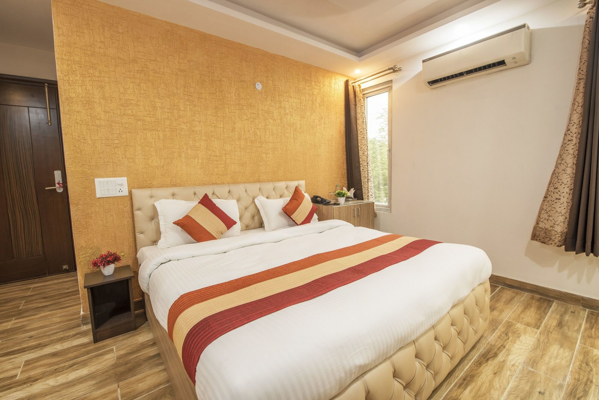 Royal Comfort Castle 3* New Delhi