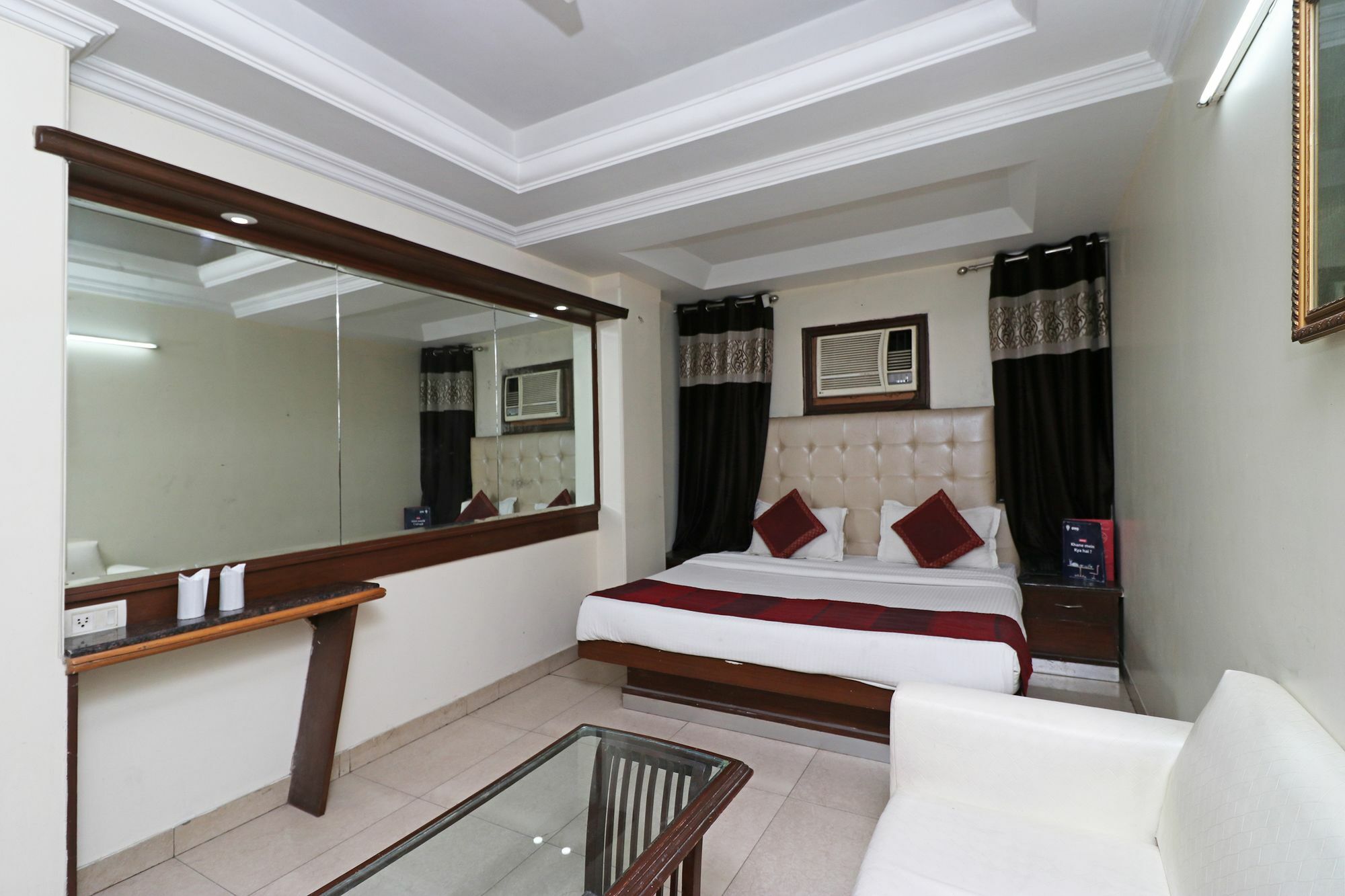 Oyo 10848 Geeson Hotel New Delhi