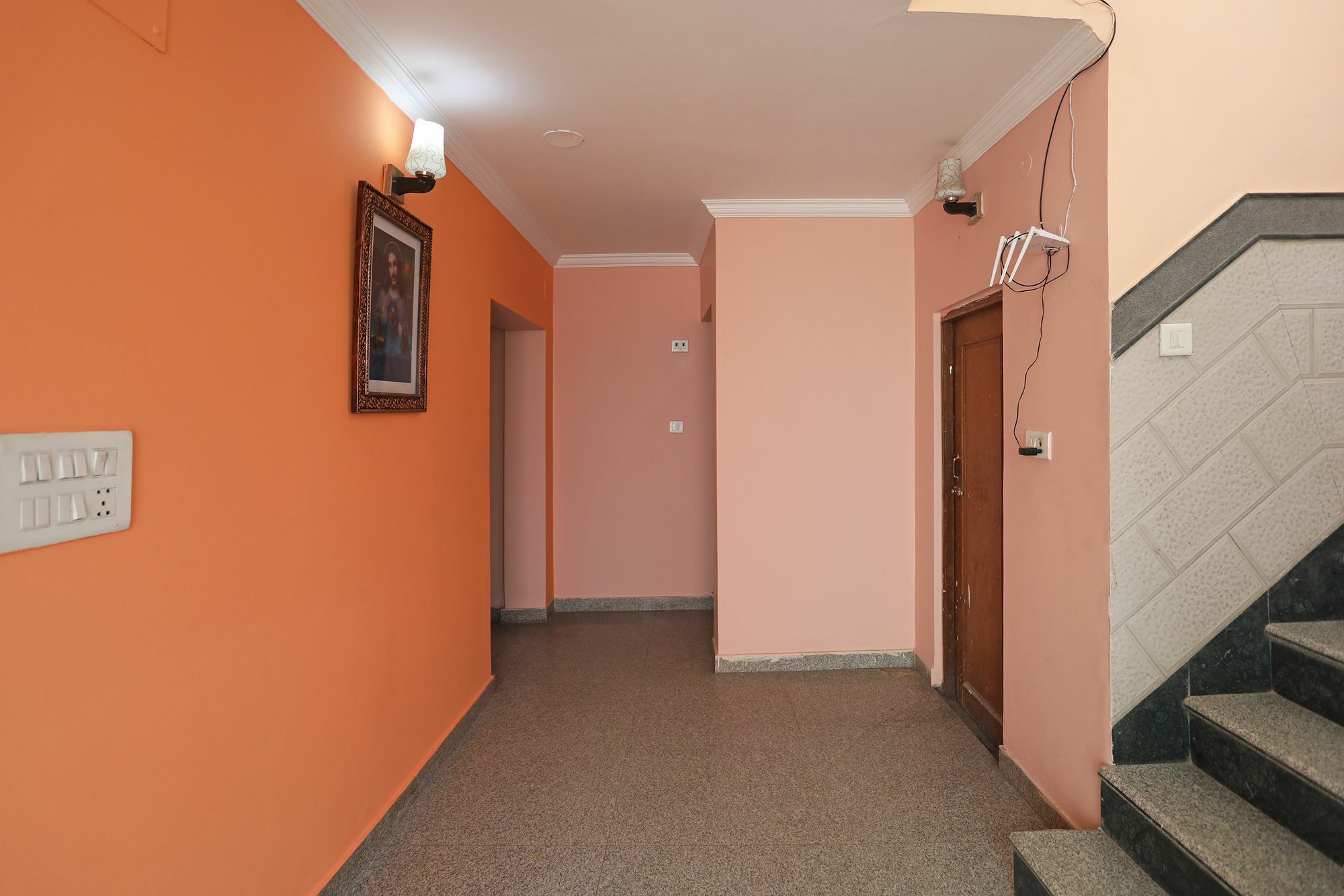 Hotel Aero Capitol New Delhi