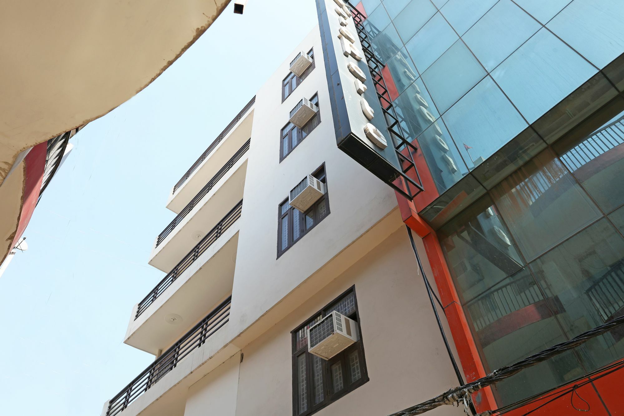 Super O Mahal Hotel 3*