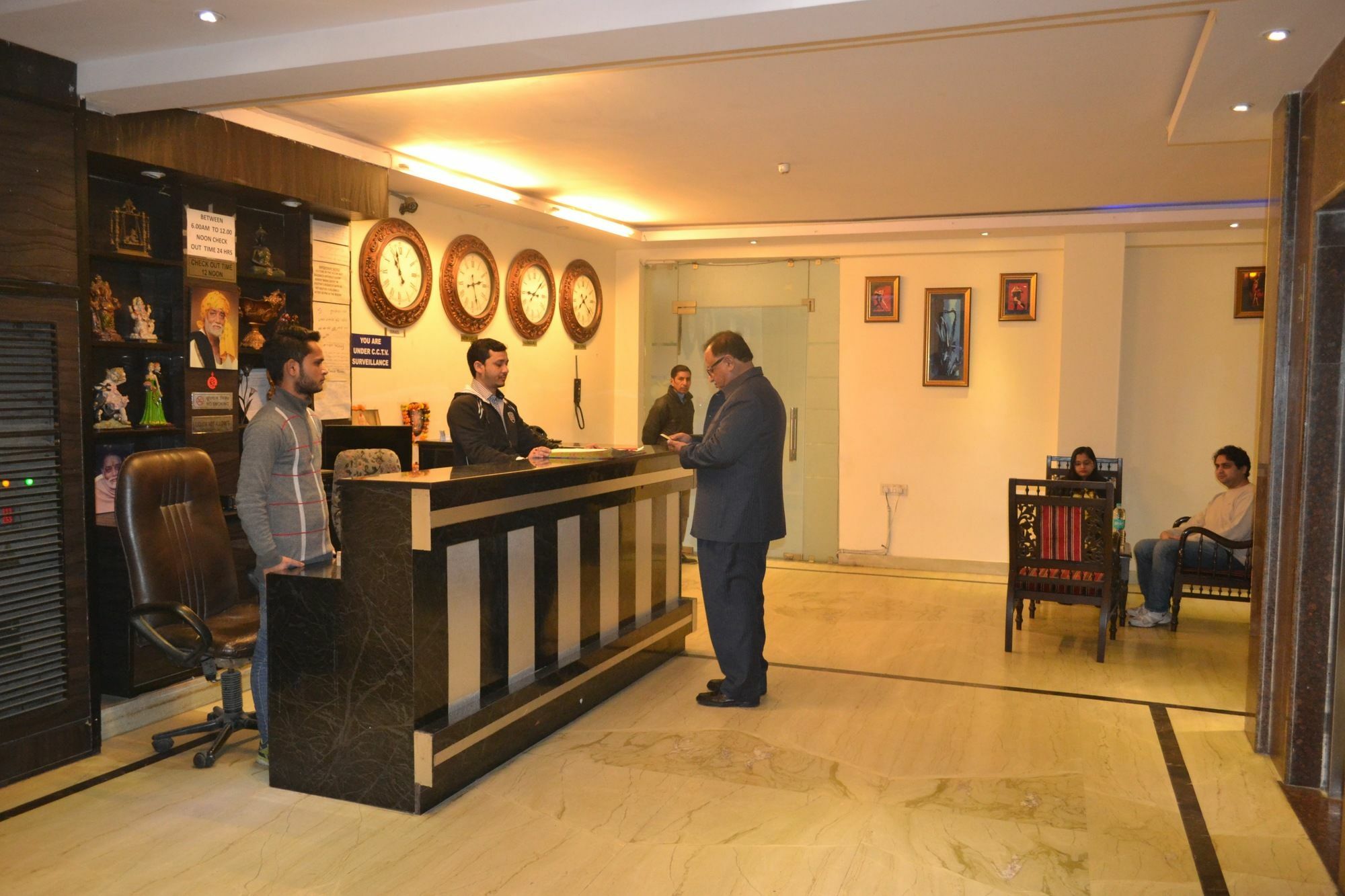 Apple - Hotel Nova Deli