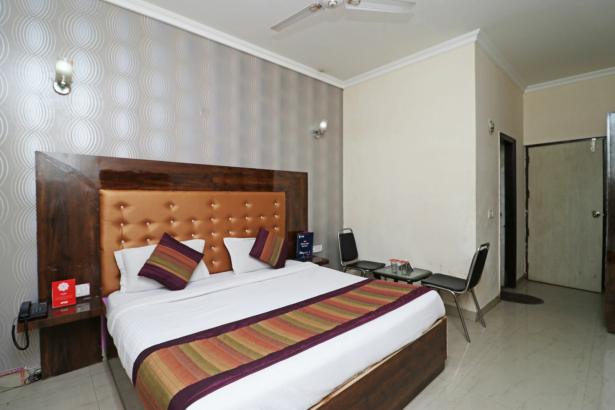 Hotel Oyo 10381 Aerodrome Palace 3*