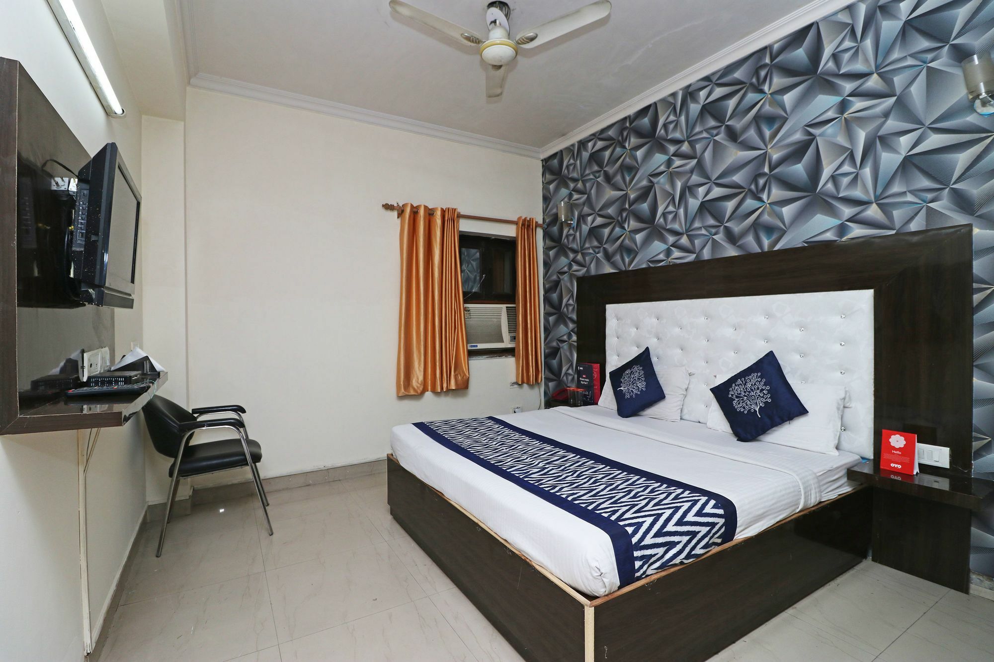 Oyo 10381 Aerodrome Palace 3* New Delhi