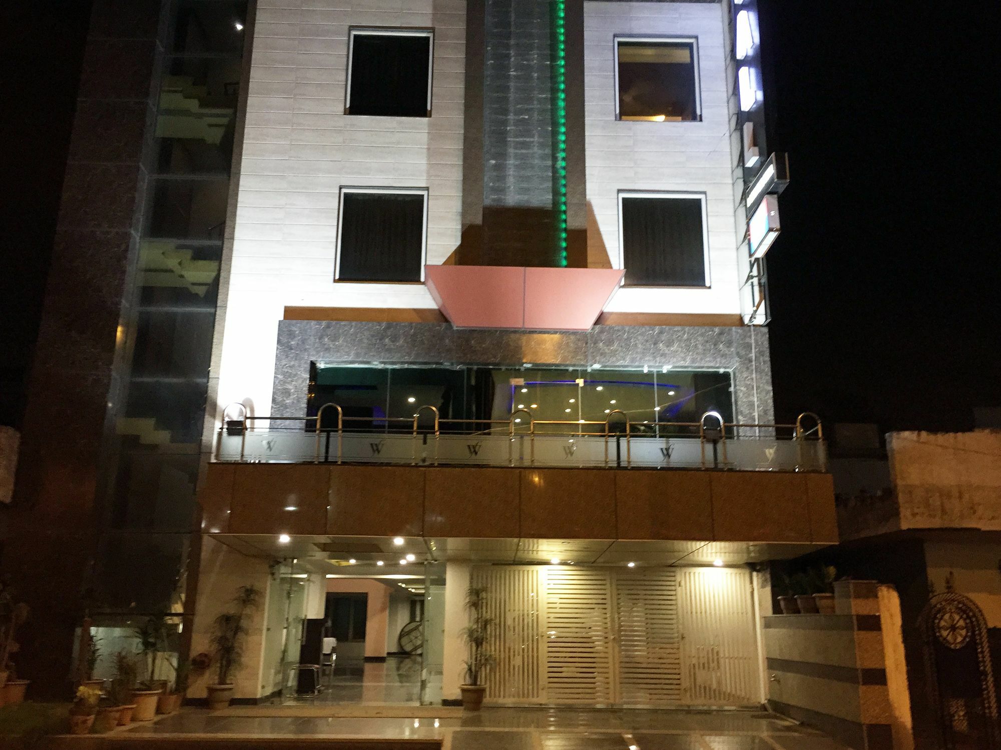 Waterfall Hotel Delhi (National Capital Territory of India)