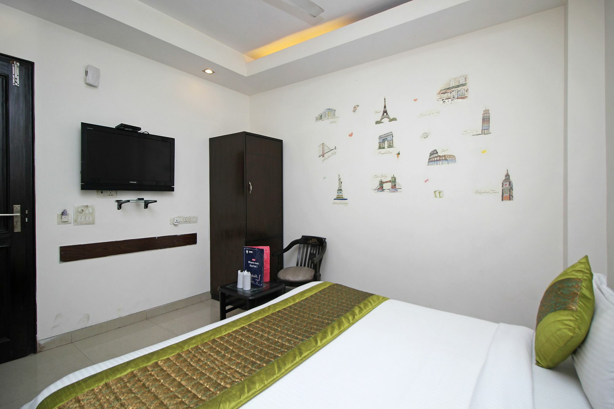 Oyo 9030 Delhi Airport Plaza 2*