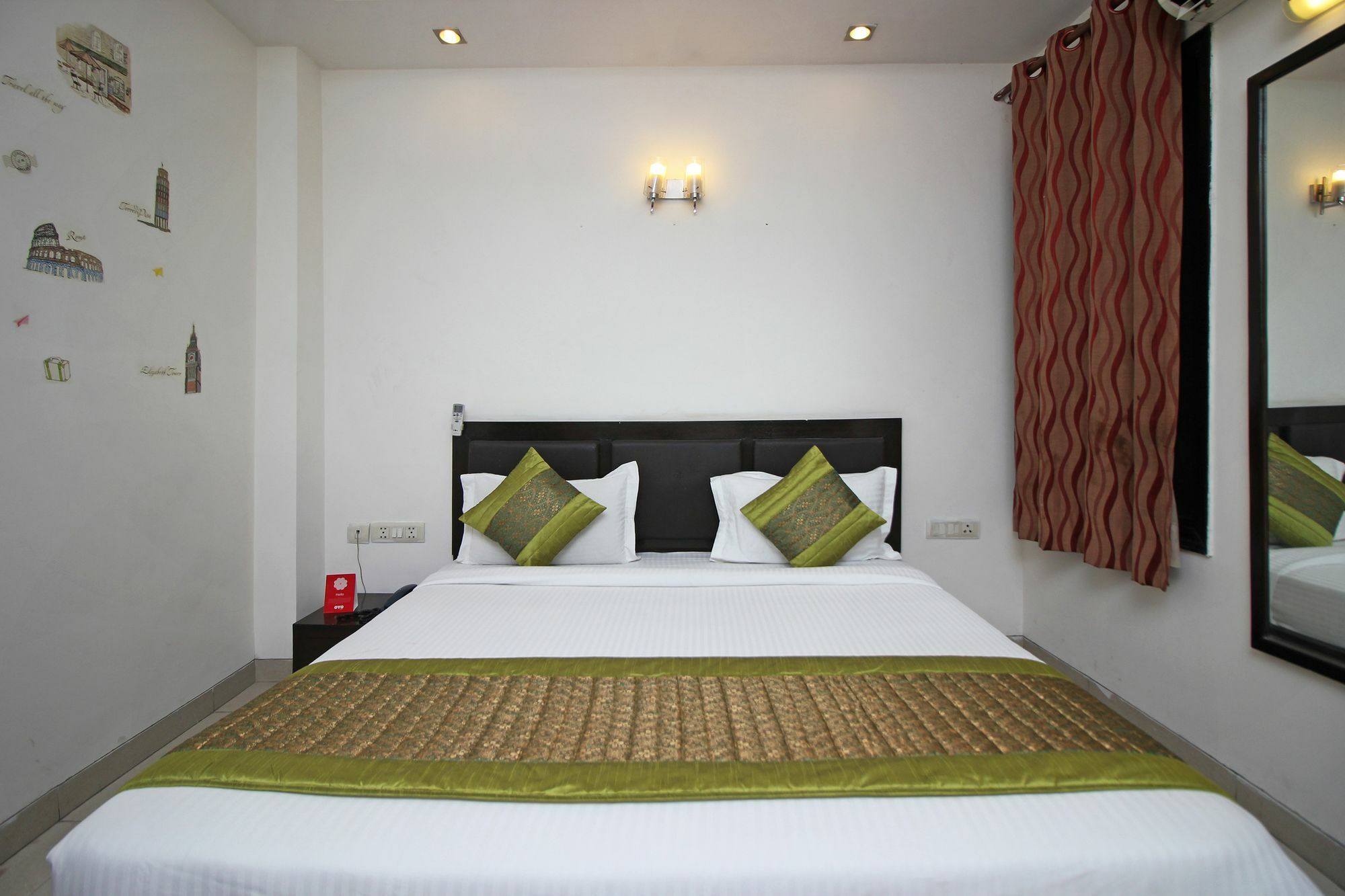Oyo 9030 Delhi Airport Plaza Hotel