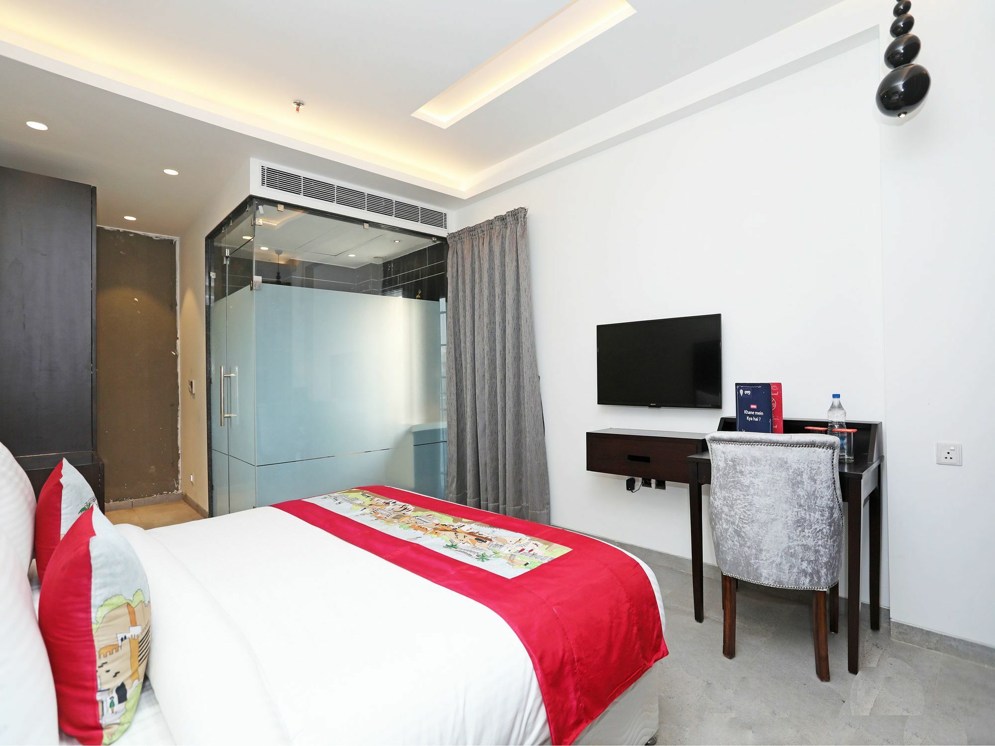Hotel Oyo 11071 Tisya Delhi (National Capital Territory of India)