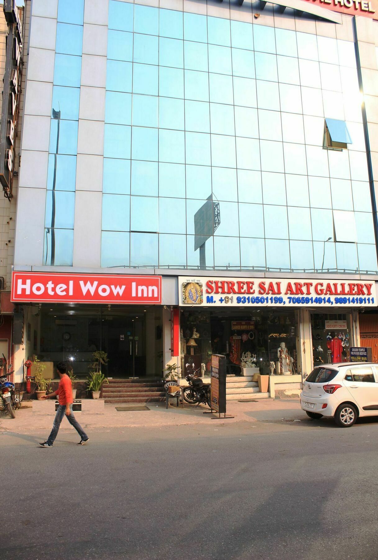The Alpino 3* New Delhi