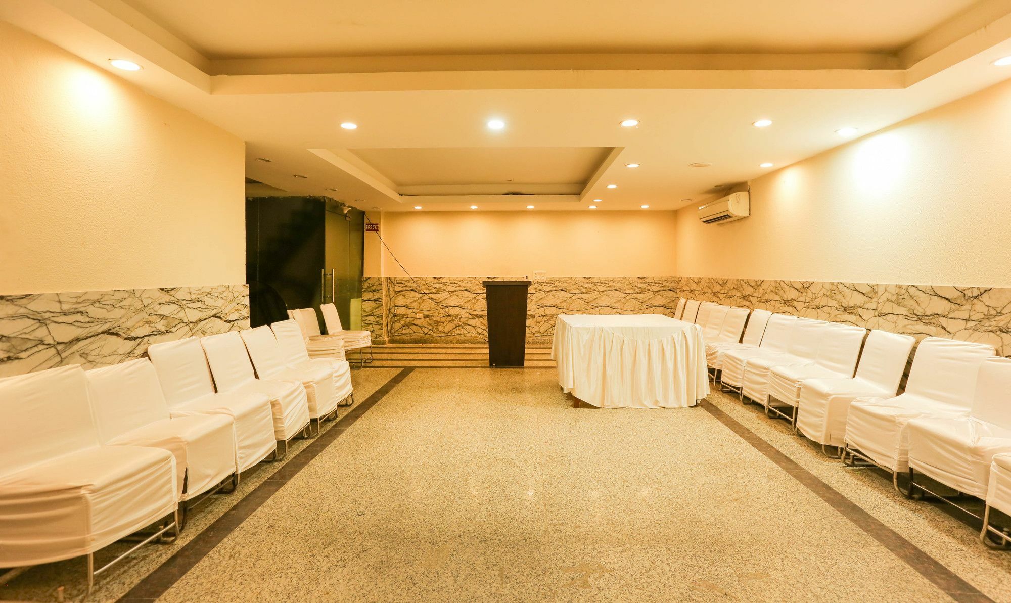 Treebo Balsons International 3* New Delhi