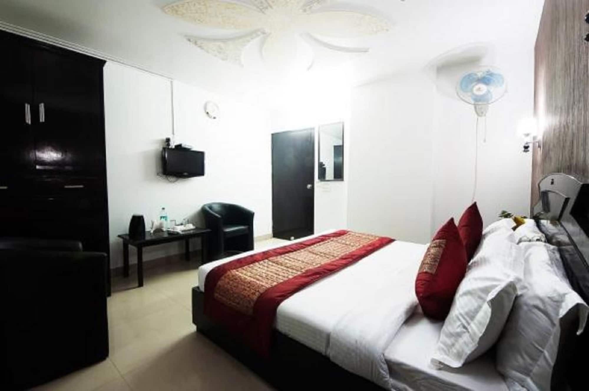 Hotel Airport Heights New Delhi