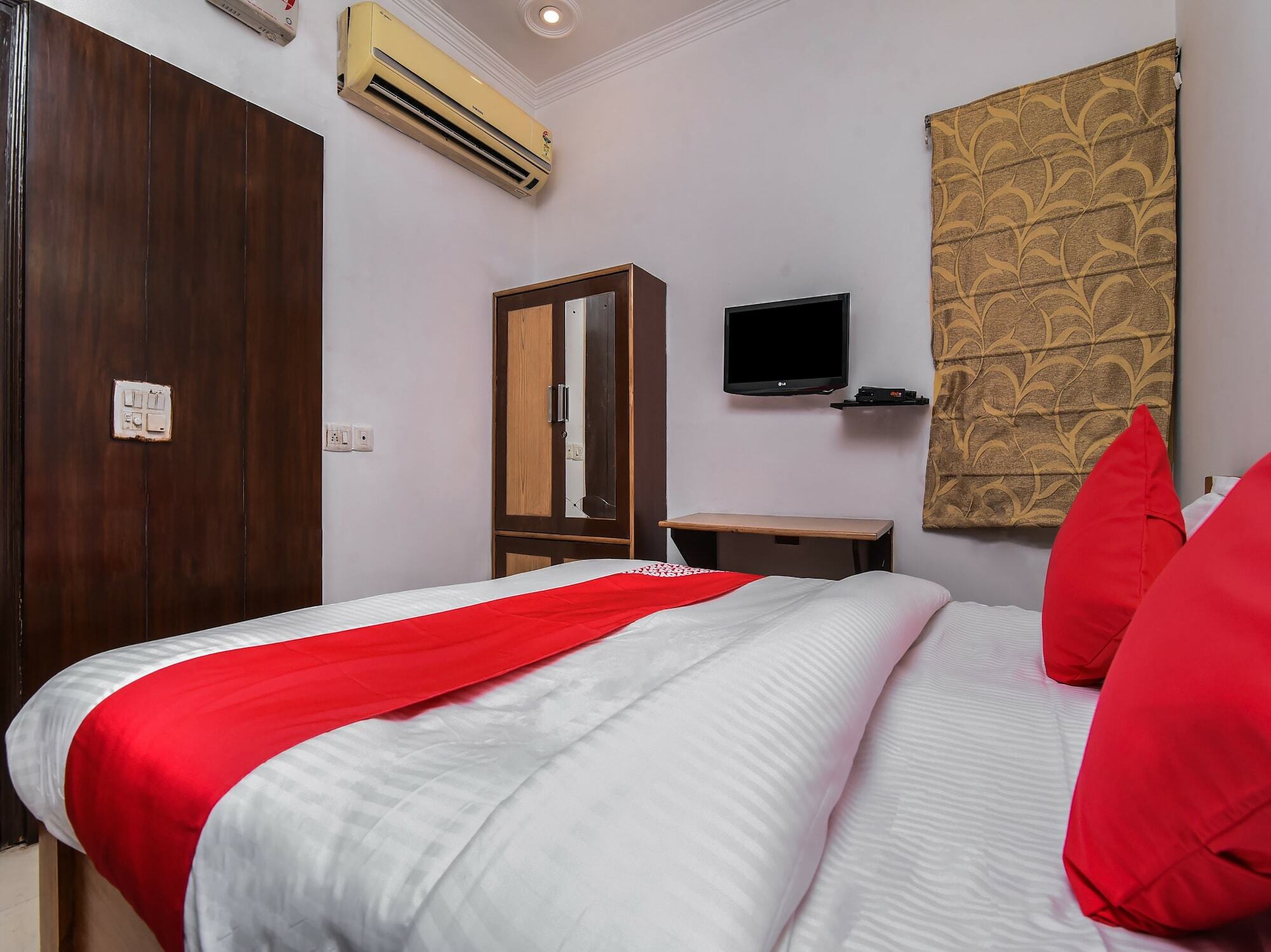 Oyo 23053 Millenium Residency Hotel New Delhi