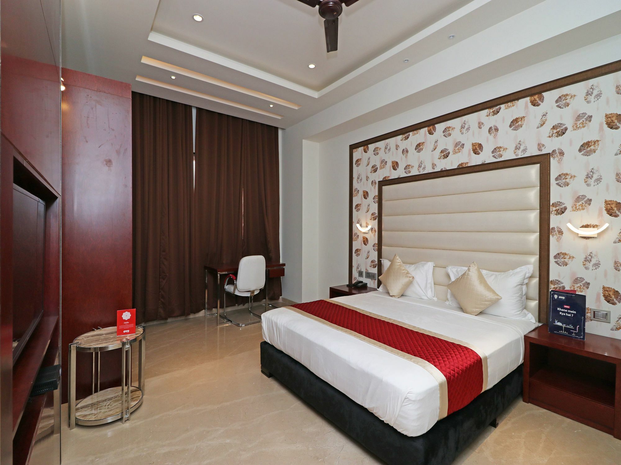 Hotel Oyo 12464 C Pearls Delhi (National Capital Territory of India)