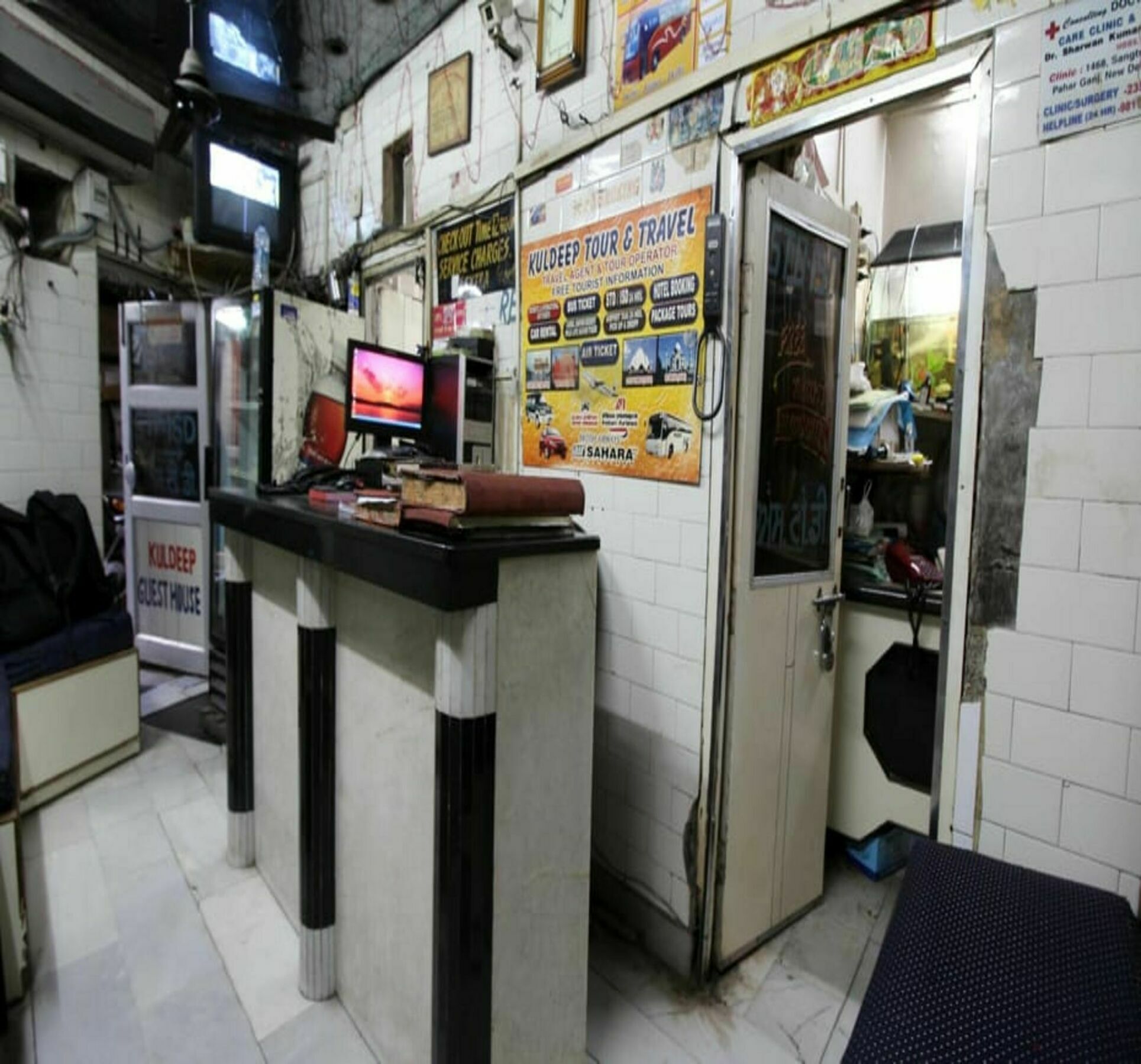 Friends By Backpackers Heaven- Railway Station - Paharganj Albergue Nova Deli