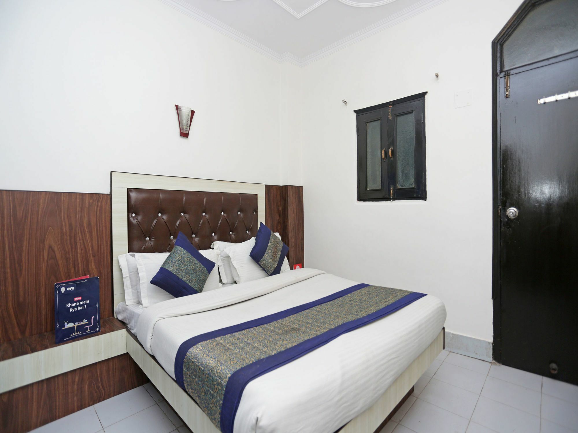 Hotel Oyo 13277 Neelam Palace