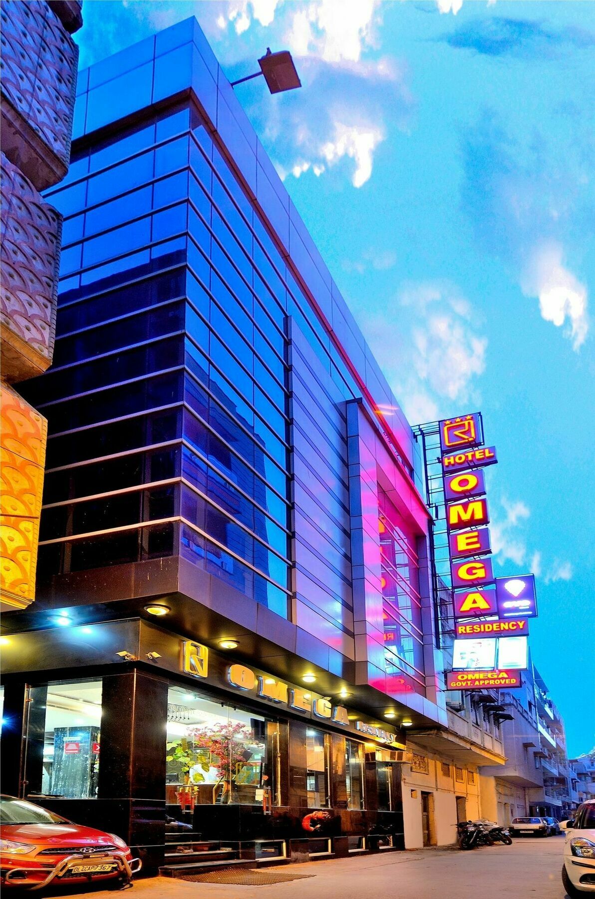 Hotel Omega Residency 3*