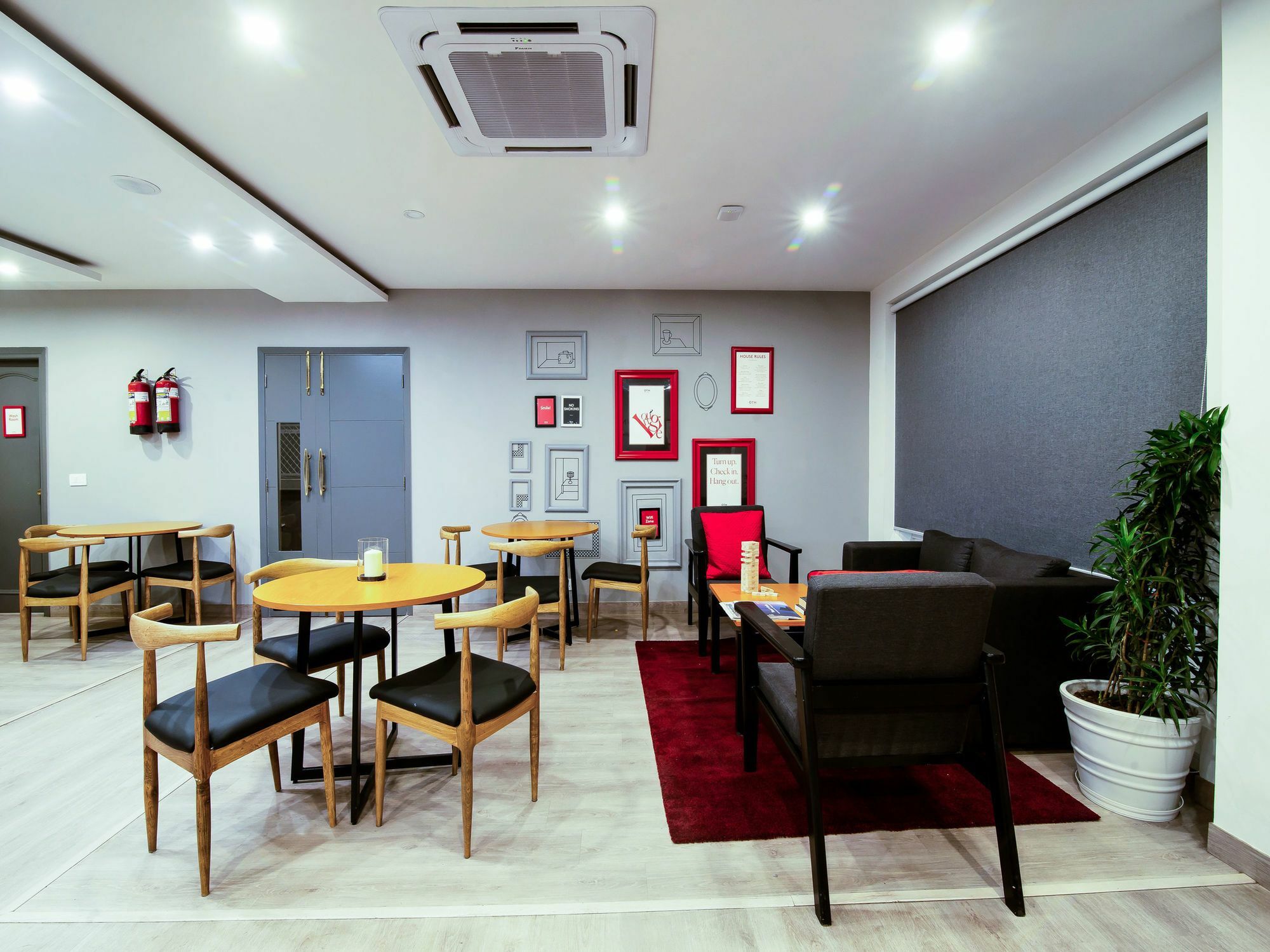 Lords Hotel New Delhi