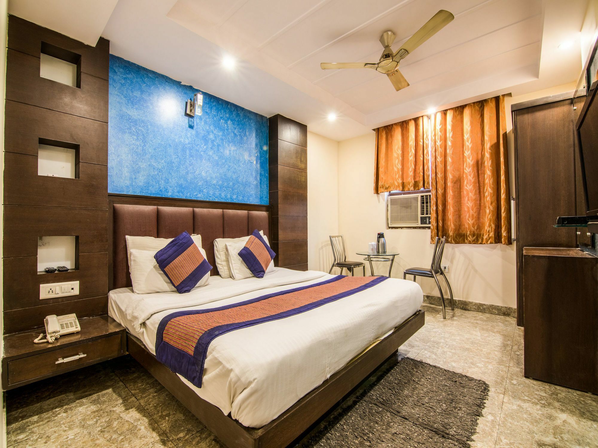Oyo 1912 Dada Hotel