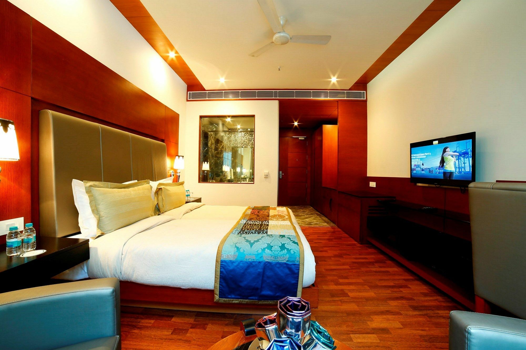 The Jehan By Justa Hotel 4*