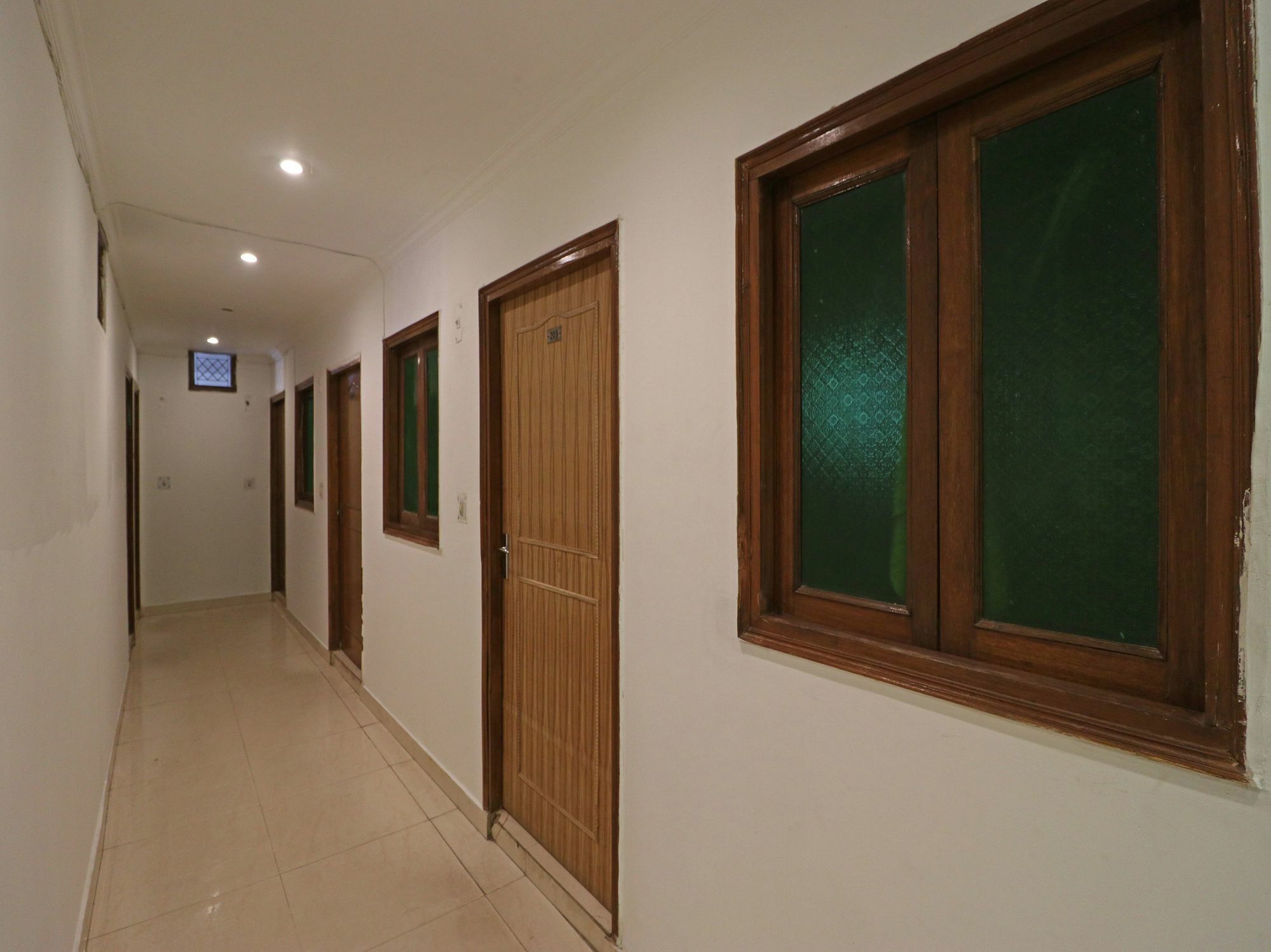 Sherawat Hotel 3*