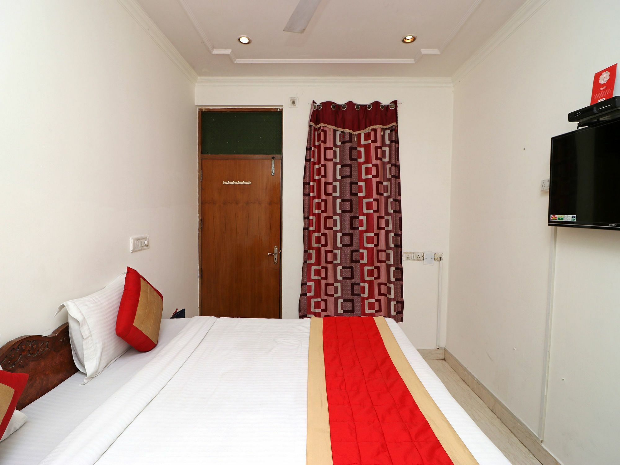Sherawat Hotel