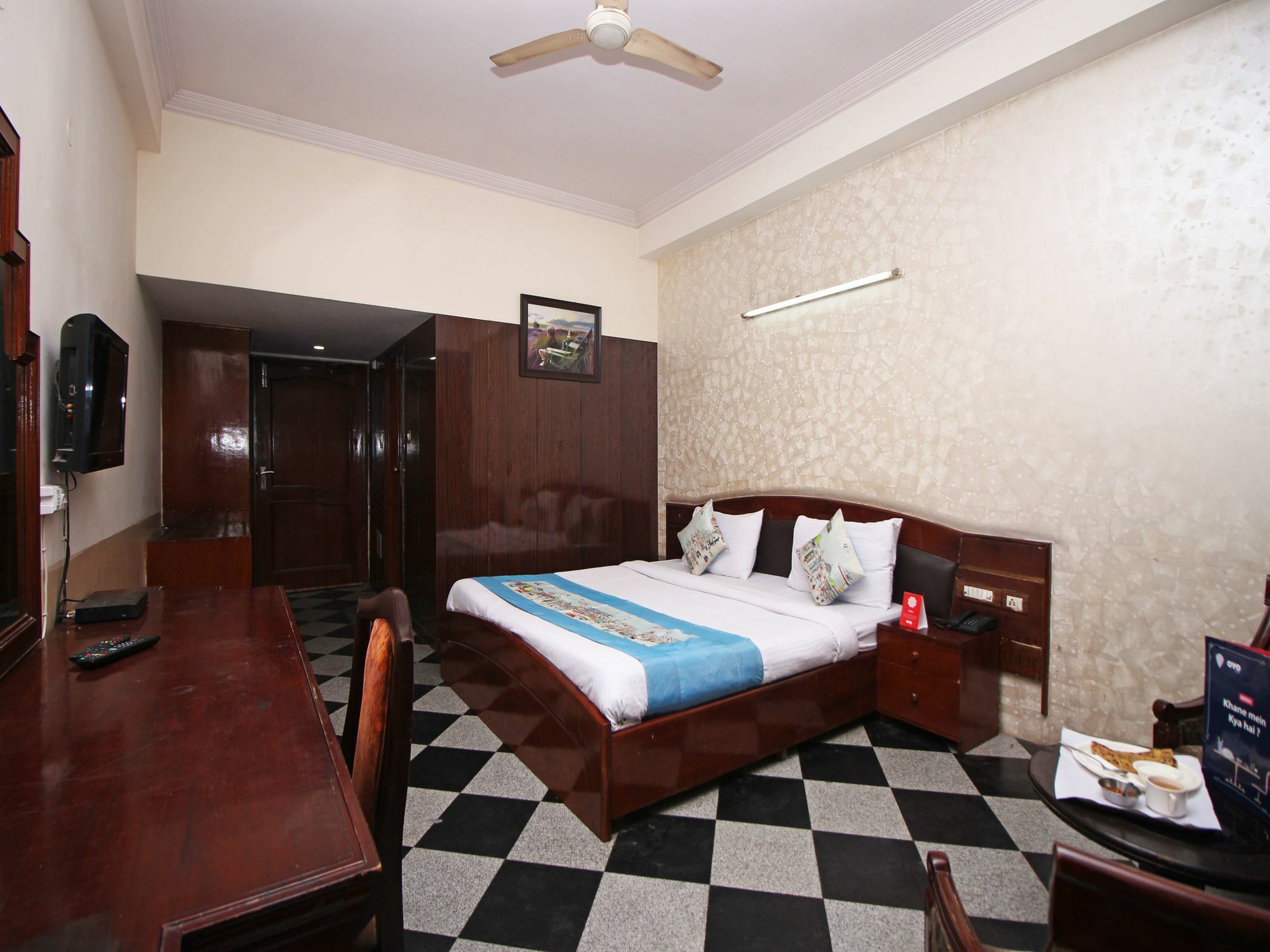 Hotel Capital O Orchid Garden Near Satyam Inox Patel Nagar Nova Deli