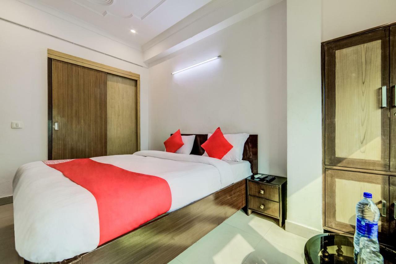 Oyo 23053 Millenium Residency Hotel