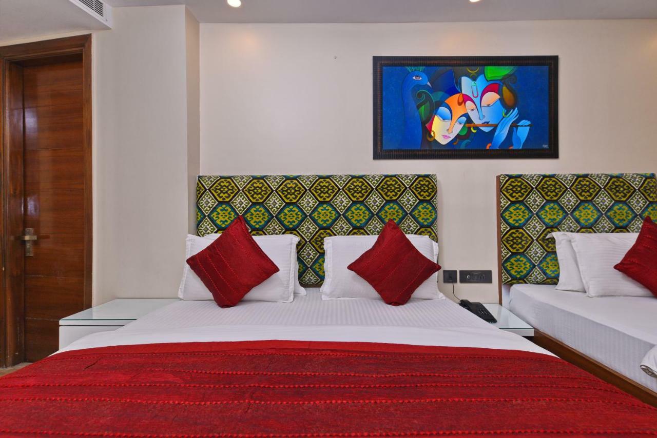 Staybook Nitya Maharani Free Airport Pickup Hotel New Delhi