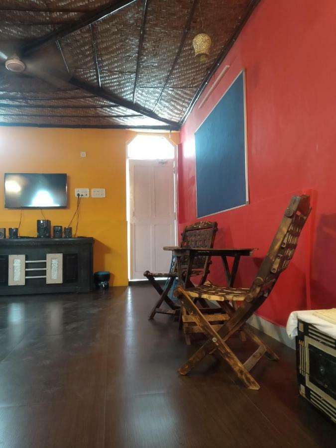 Bunk Hostel Delhi *