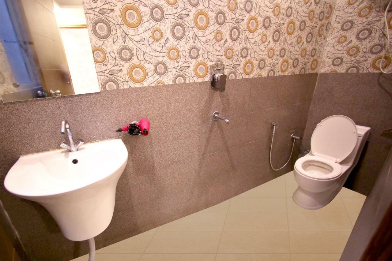 Hotel Platinum Delhi Airport
