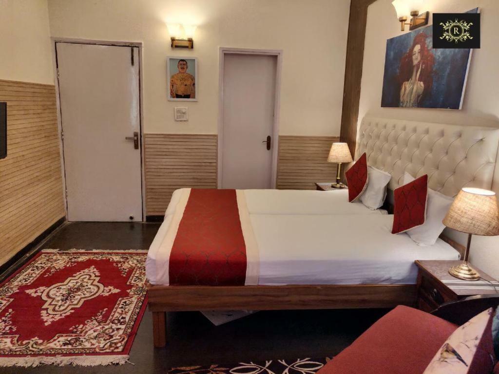 Royale Connaught Retreat Guest house *