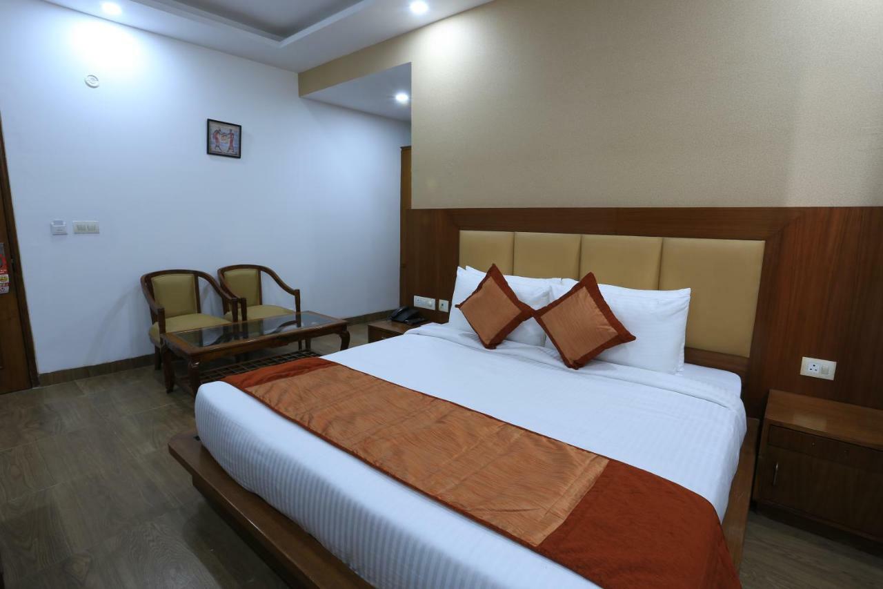 The Lohmod - Near Delhi Airport 4* New Delhi