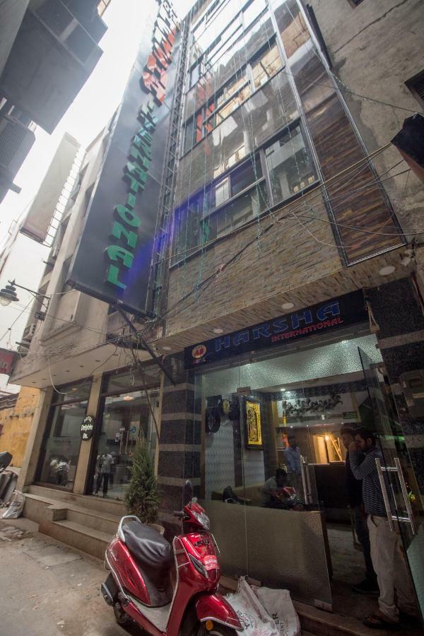 Harsha International 3* New Delhi