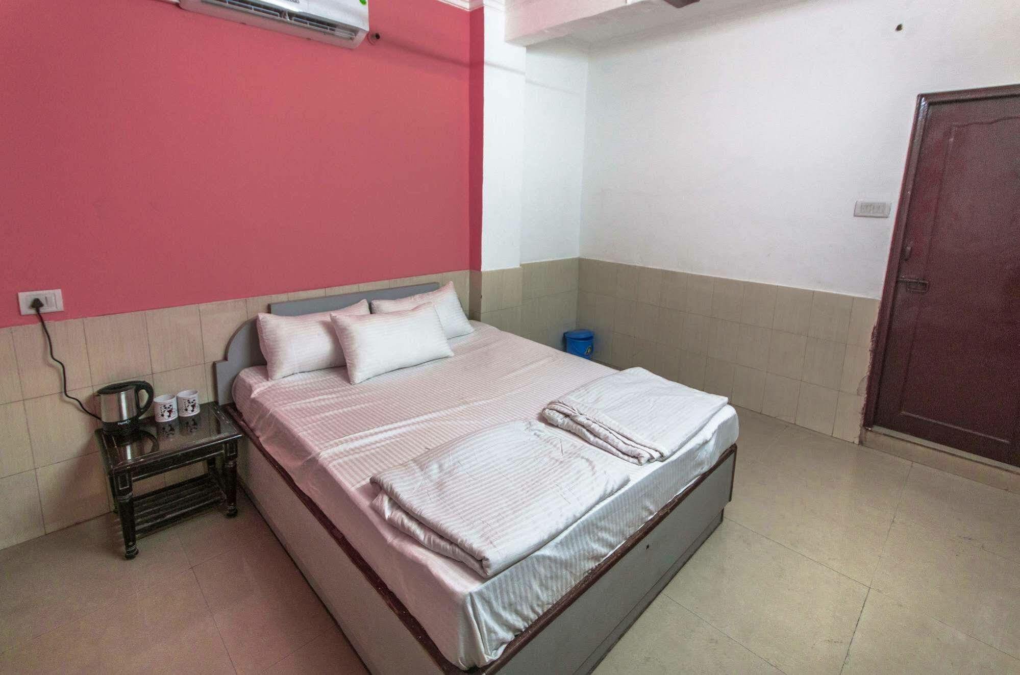 Bunk Hostel Delhi