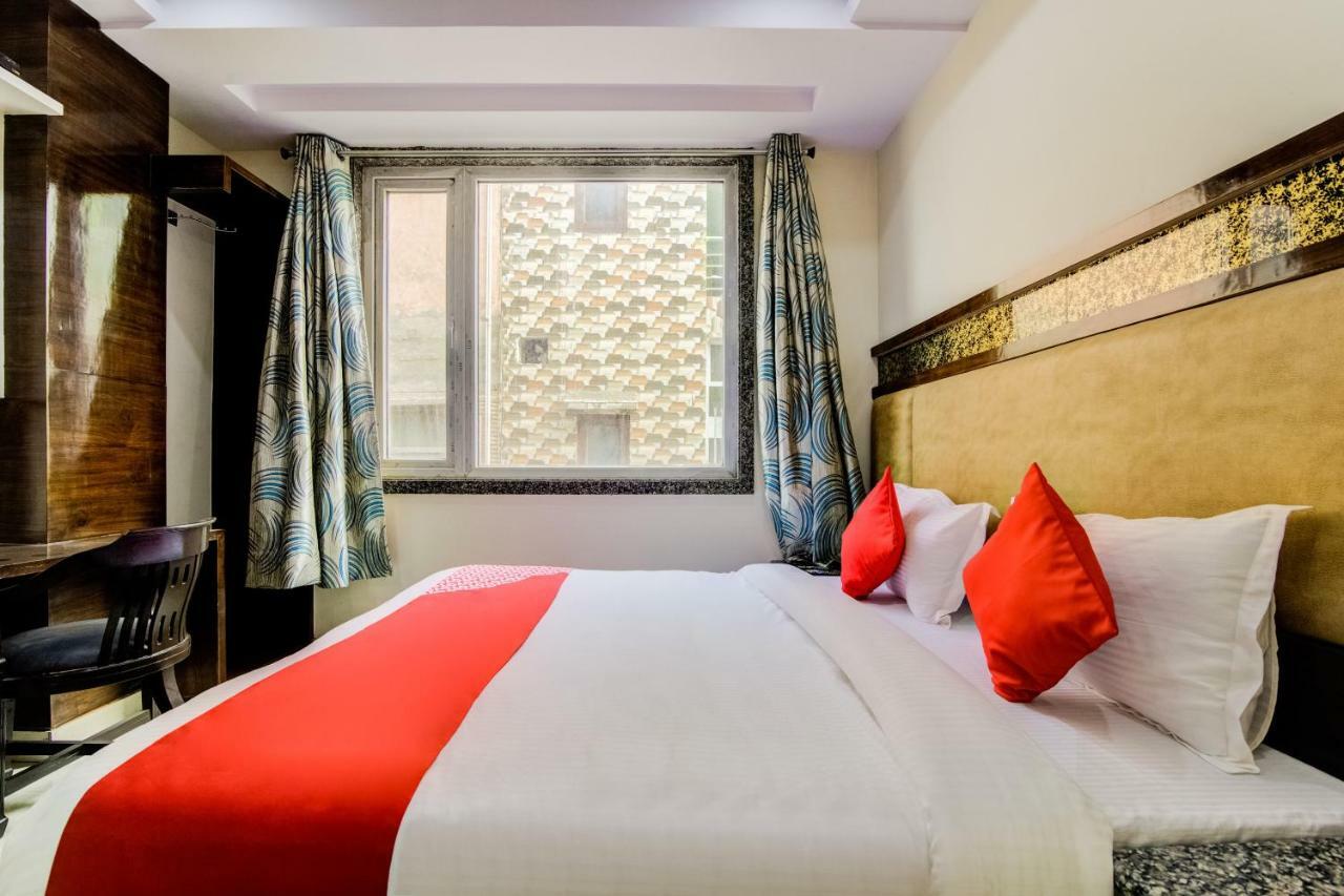 Hotel India Continental Hotel 3*