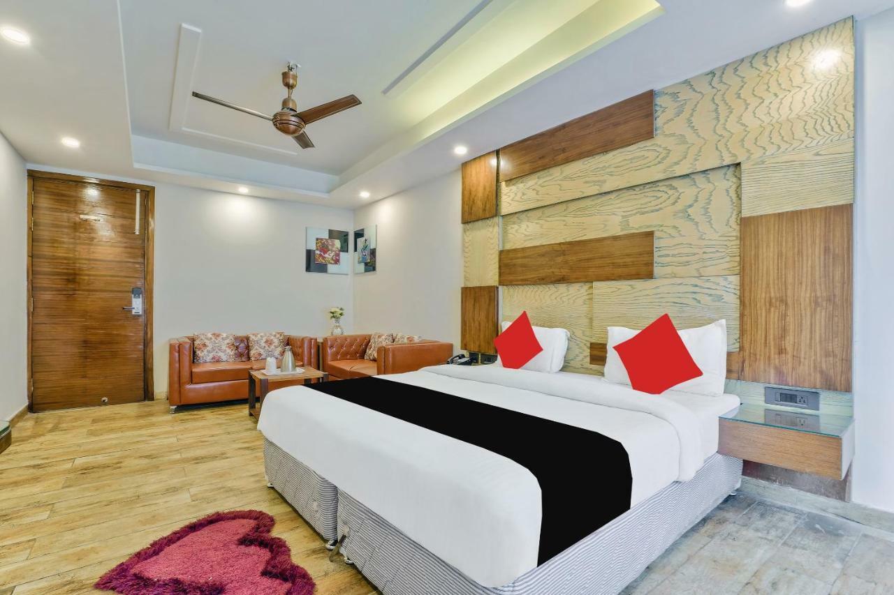 Staybook Nitya Maharani Free Airport Pickup Hotel 4*