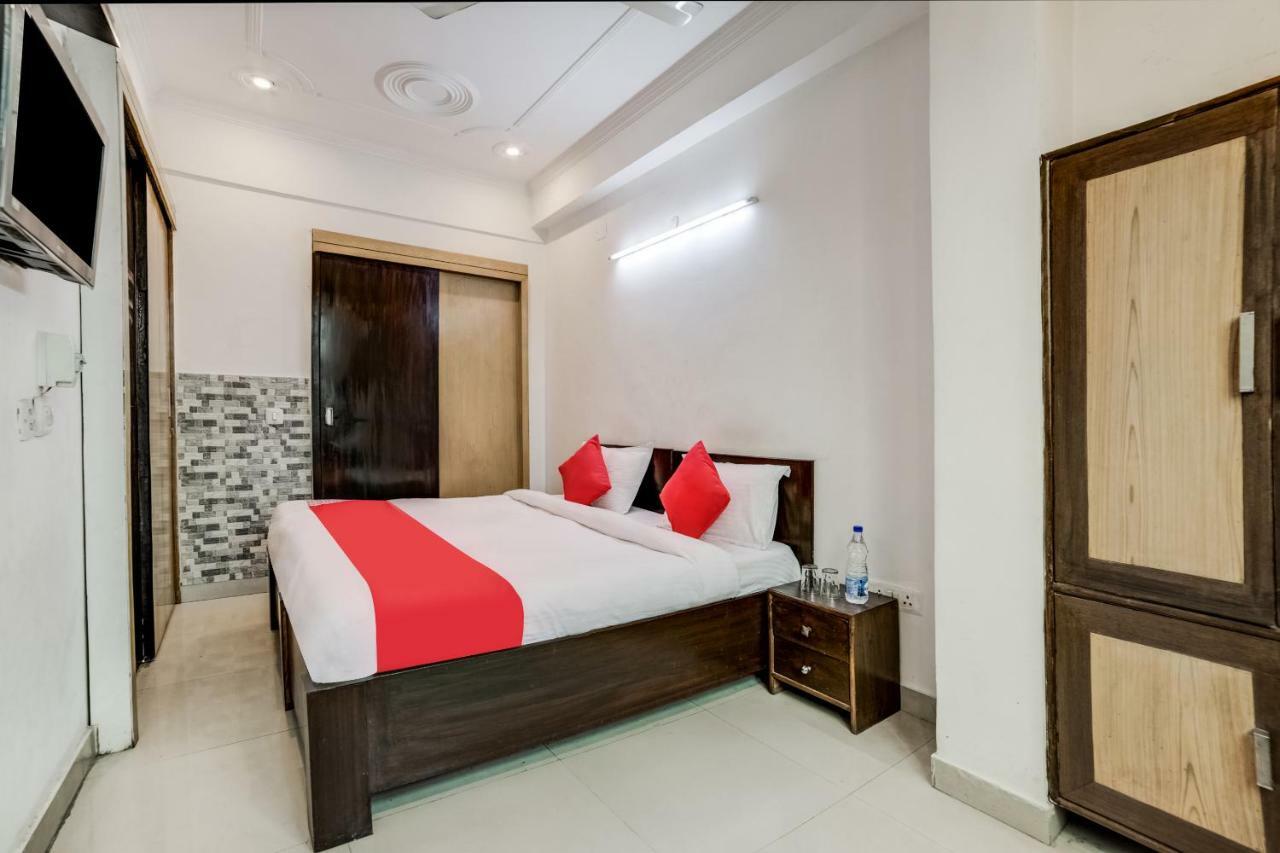 Oyo 23053 Millenium Residency New Delhi