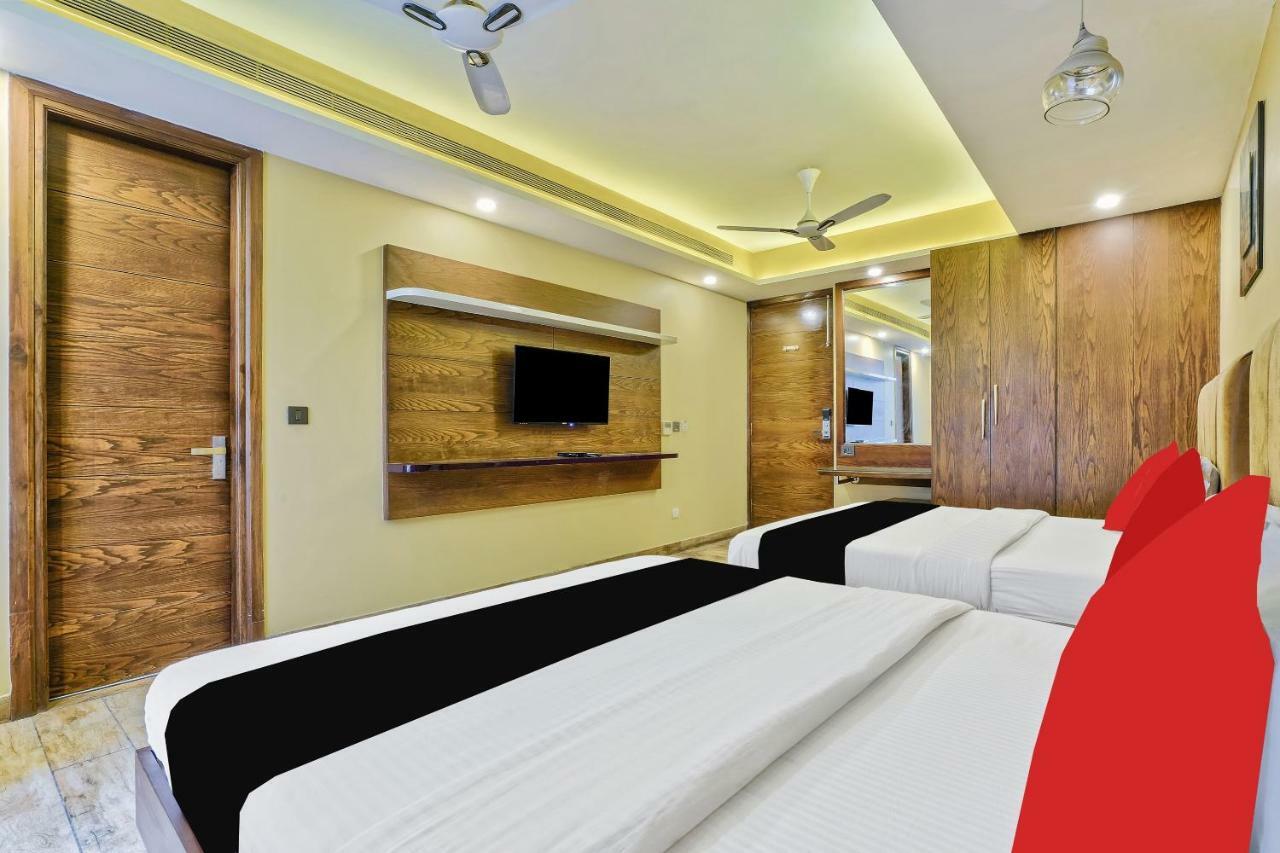 Hotel Staybook Nitya Maharani Free Airport Pickup New Delhi