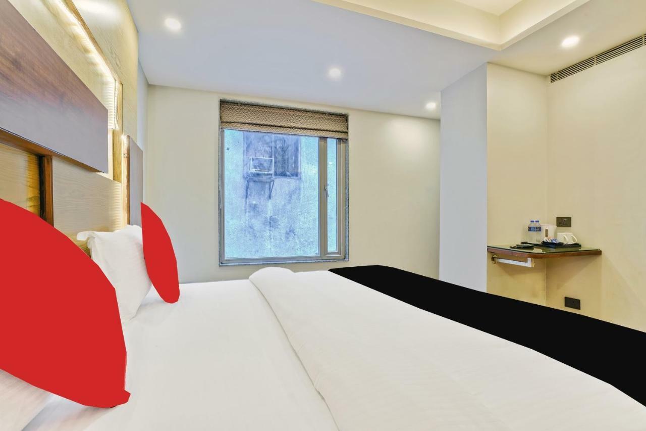 Staybook Nitya Maharani Free Airport Pickup
