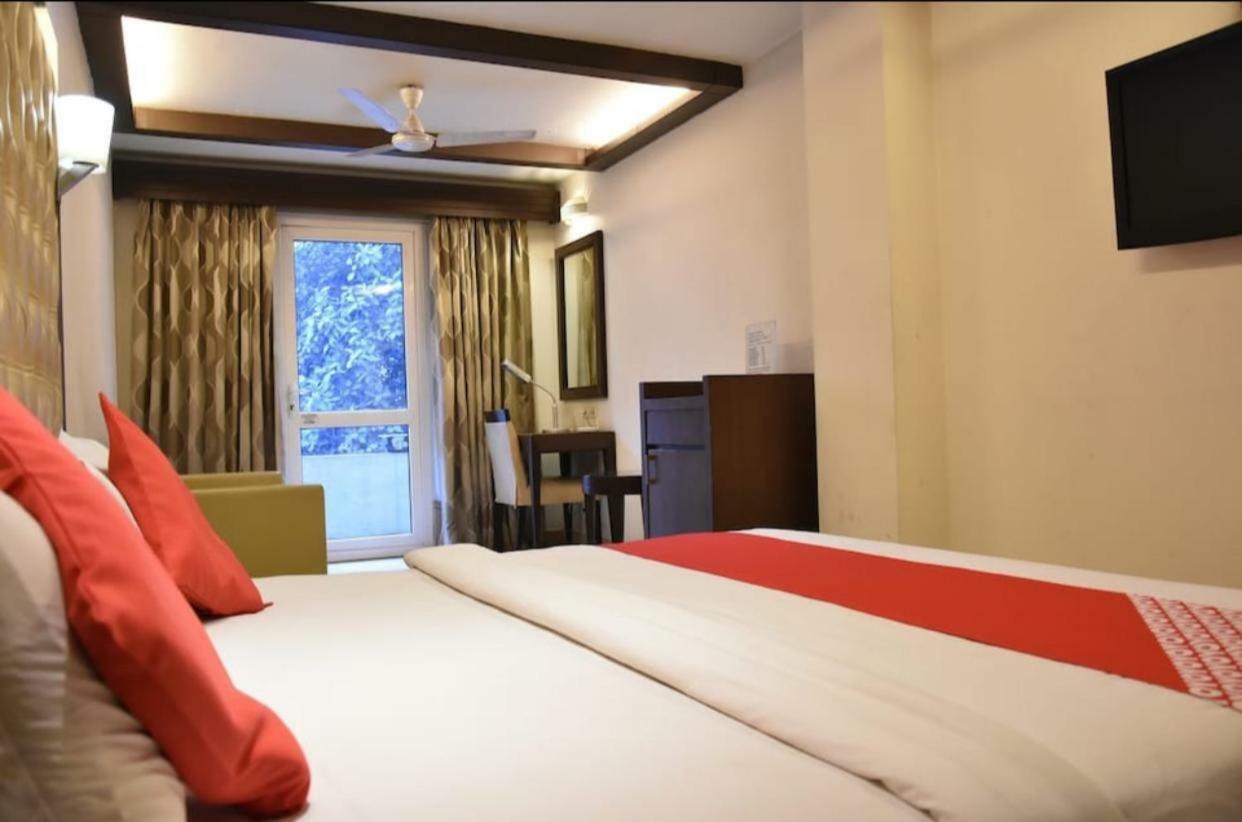 Hotel Metropolis Tourist 3*