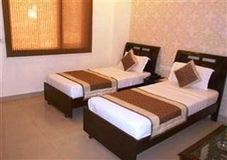 Silver Stone - Karol Bagh New 3*